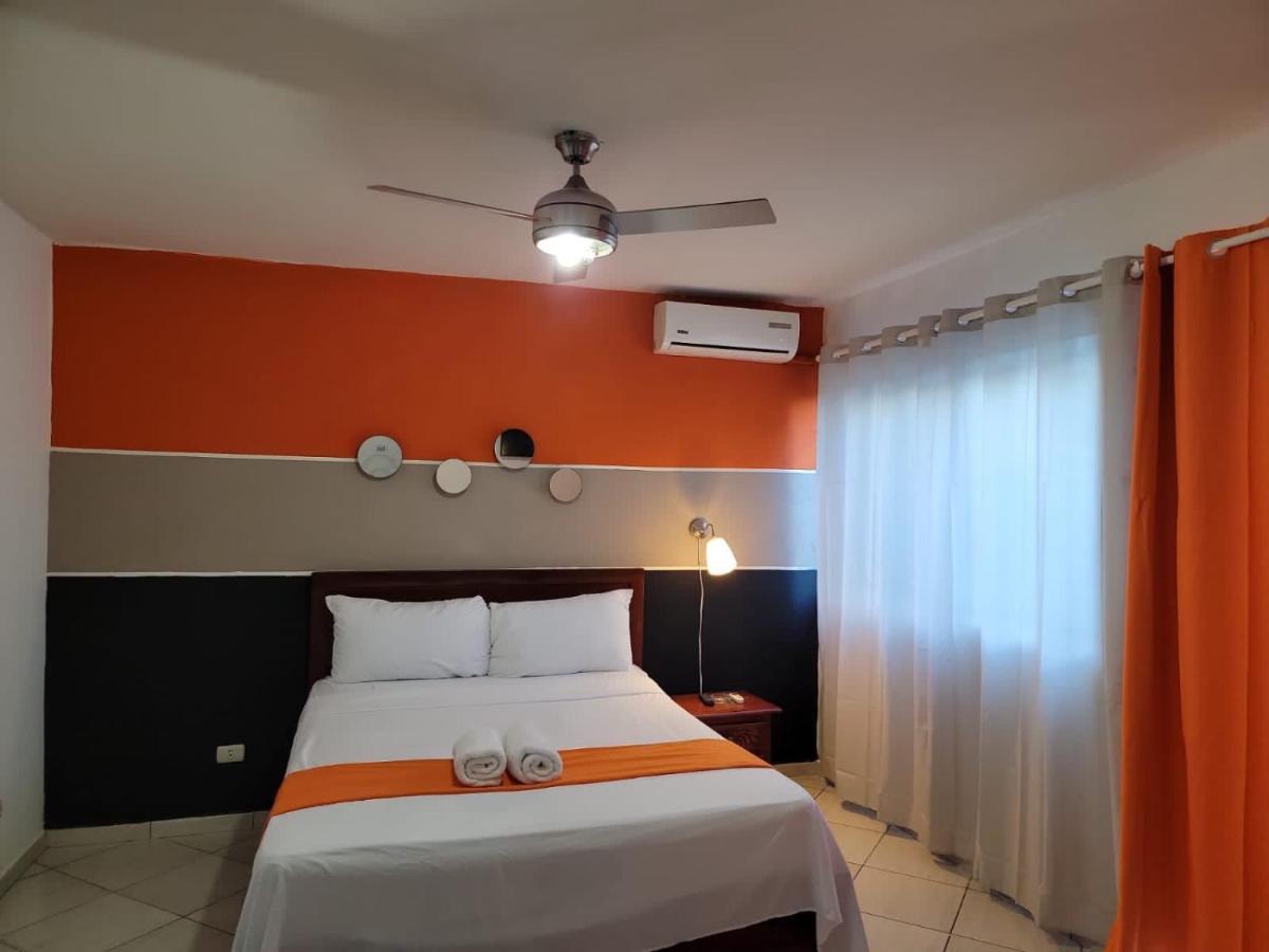 Hotel Sea Breeze Sosua Ngoại thất bức ảnh